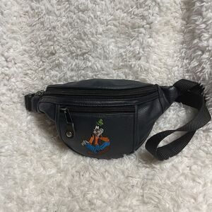 Vintage 90's Disney World  Logo Embroidered Fanny Pack Belt Bag Goofy Logo